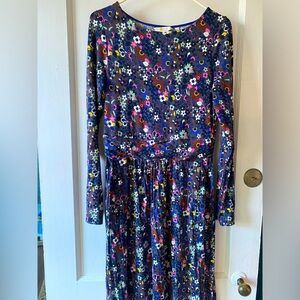 Boden Abigail dress in Pewter Garden Meadow.  Size 8L in US sizing.
